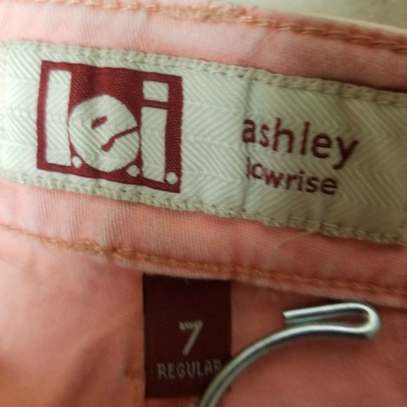 LEI ASHLEY LOWRISE  SHORTS SIZE 7 - Picture 6 of 11